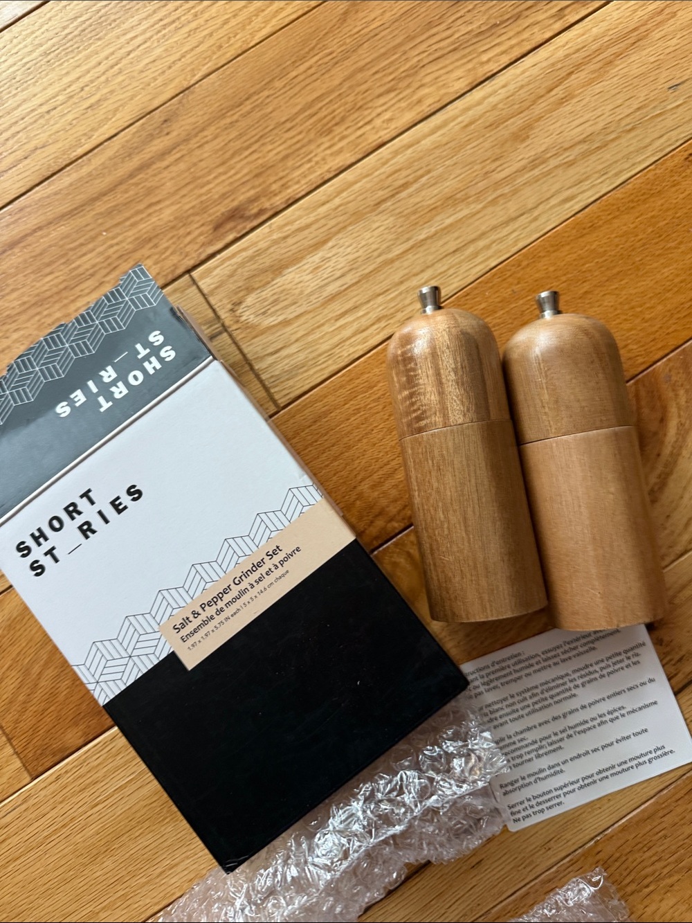 NEW Acacia Wood Salt & Pepper Grinder Set -